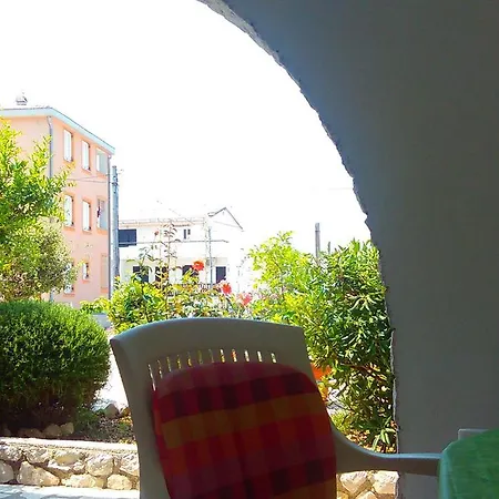 Pag 12301c Apartament Pag Town